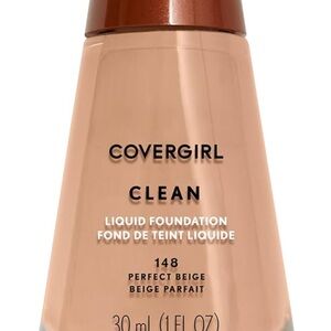COVERGIRL Tan Liquid Foundation Natural Finish